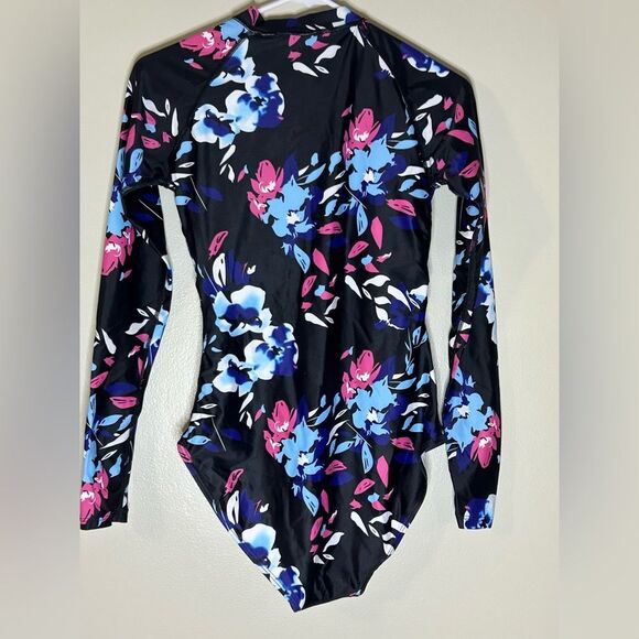 NWOT Floral Print Long Sleeve One Piece Swimsuit for Sports/Surfing size medium - Picture 2 of 8